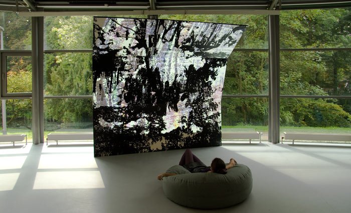 Adriane Wachholz - GTN I, MDF, acrylic, graphite, video projection, 300 x 280 cm, 2014